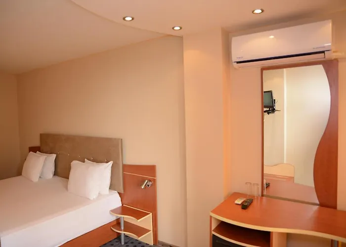 Bona Vita Golden Sands